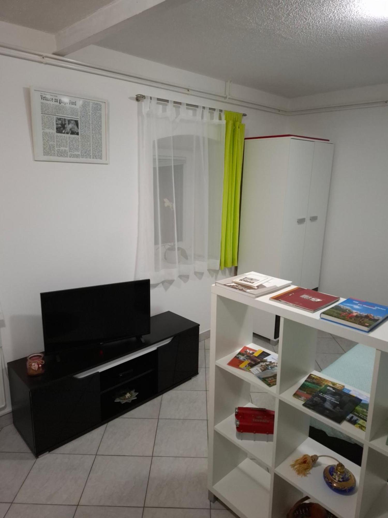 Apartma B & O Idrija Exterior foto